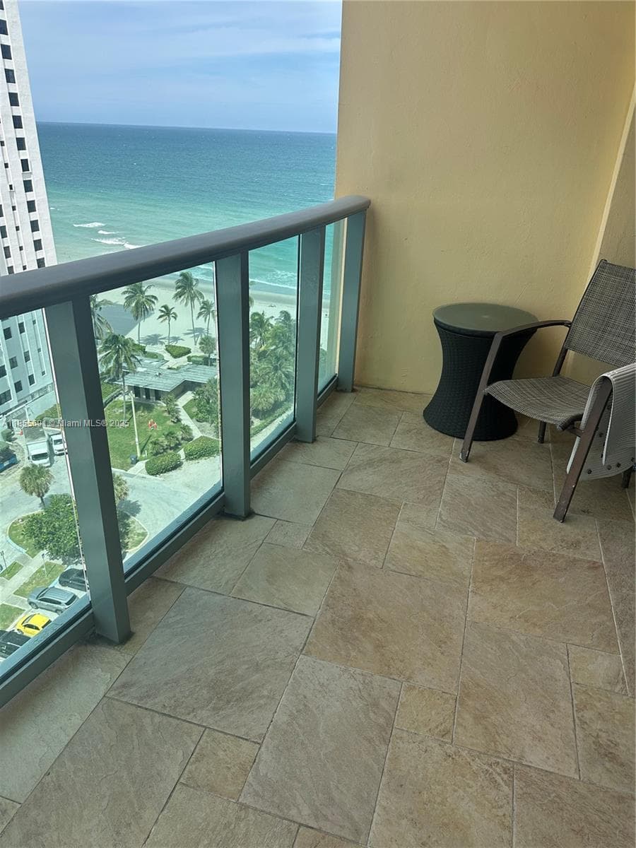 2501 S Ocean Dr 1538 photo 7