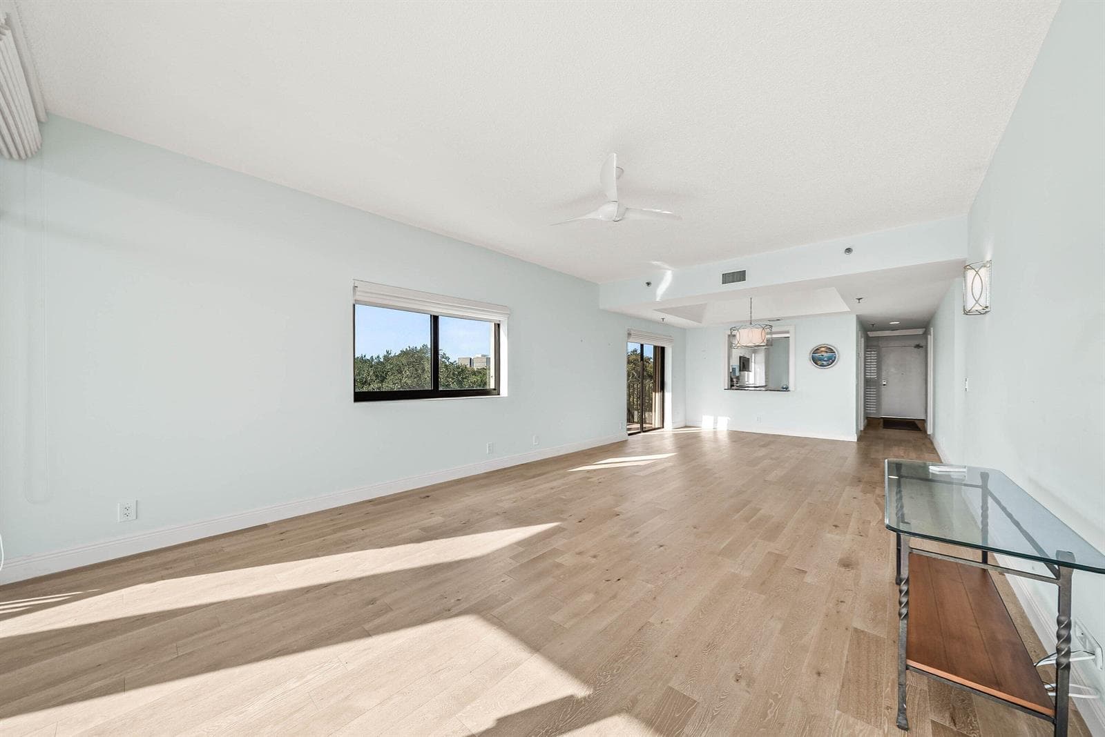11370 Twelve Oaks Way 418 photo 8