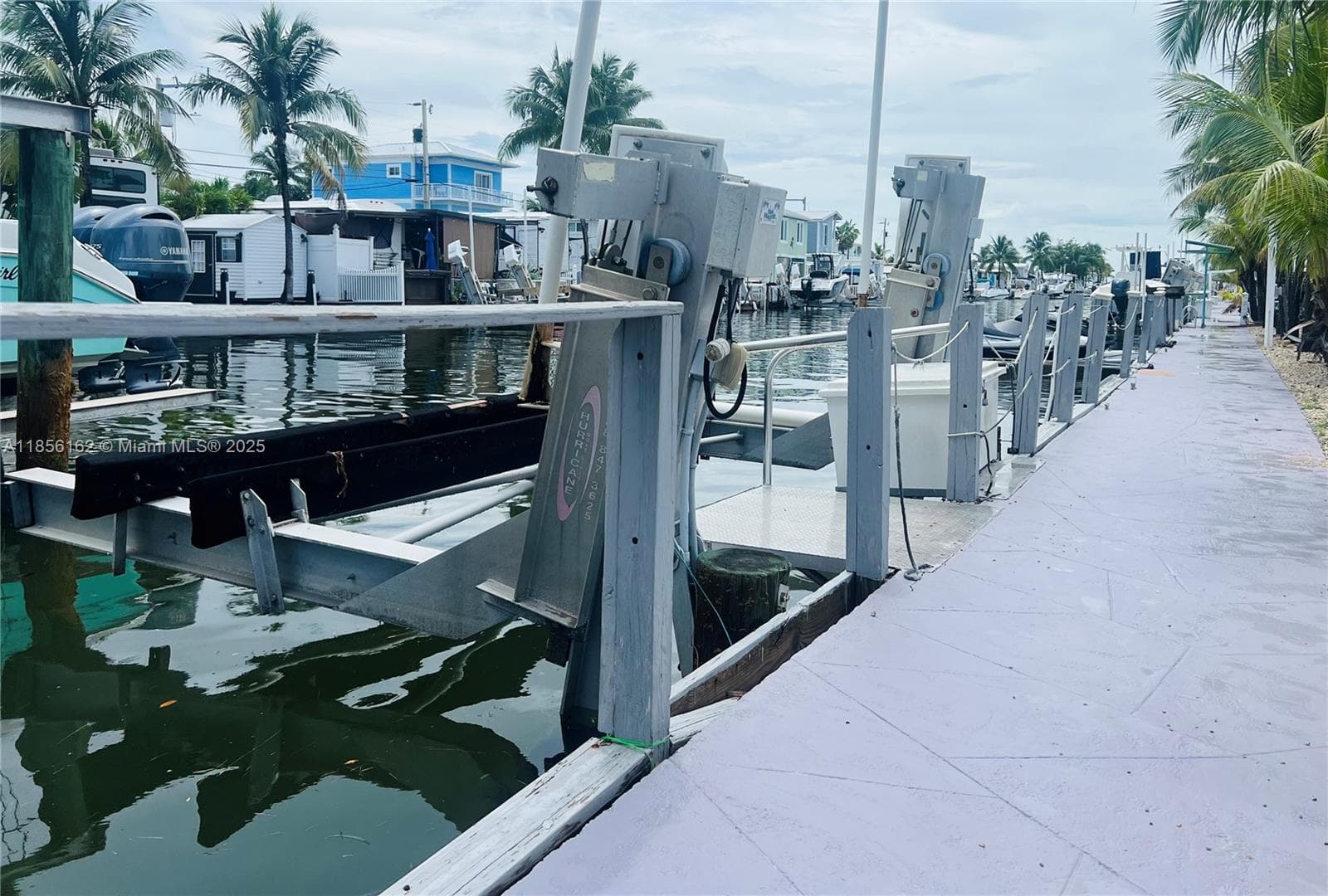 325 Calusa St Lot 301 5