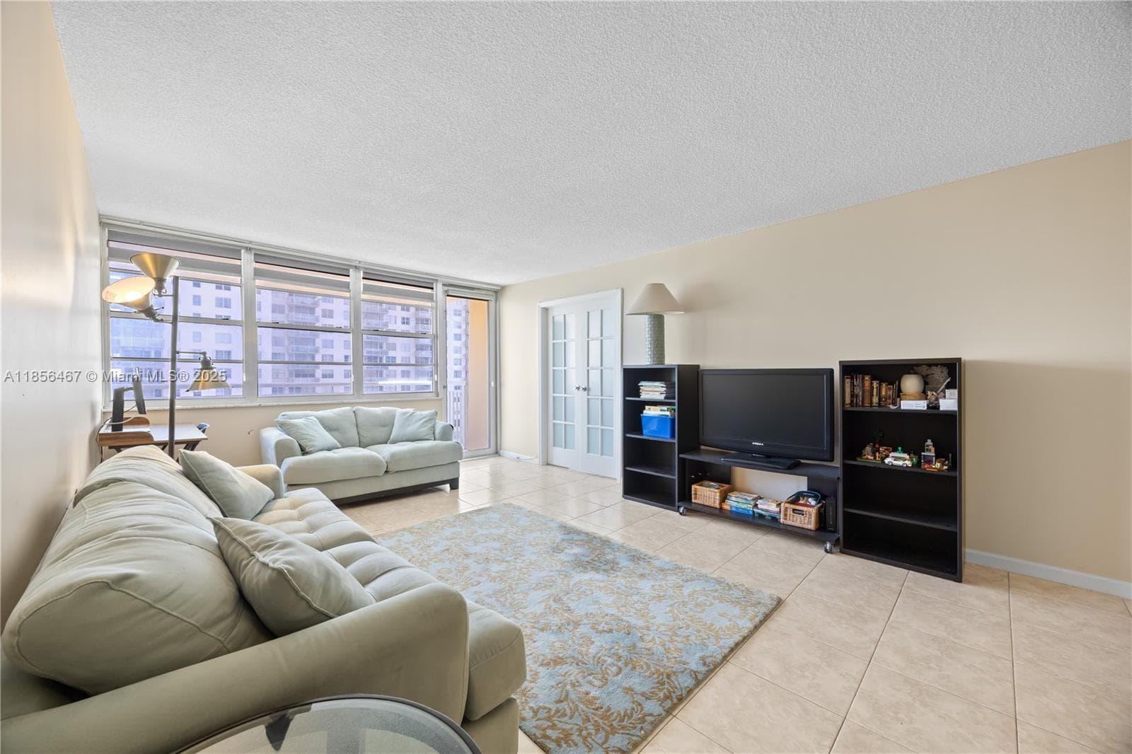 251 174th St 812 photo 6