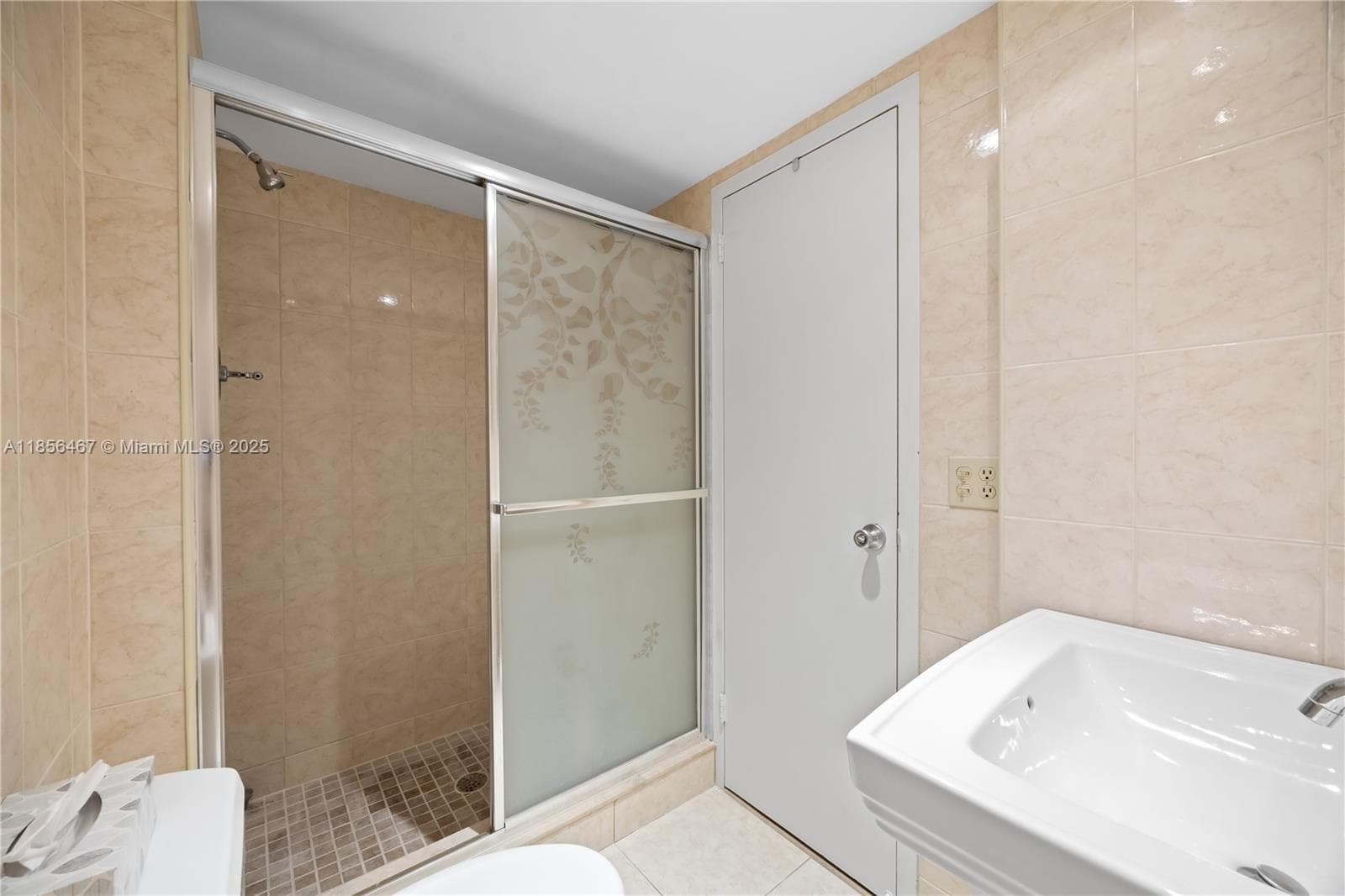 251 174th St 812 photo 25