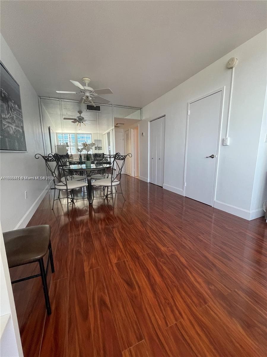 2899 Collins Ave 1420 photo 12