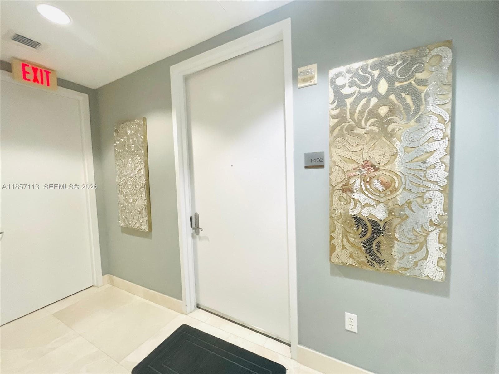 16001 Collins Ave 1402 photo 3