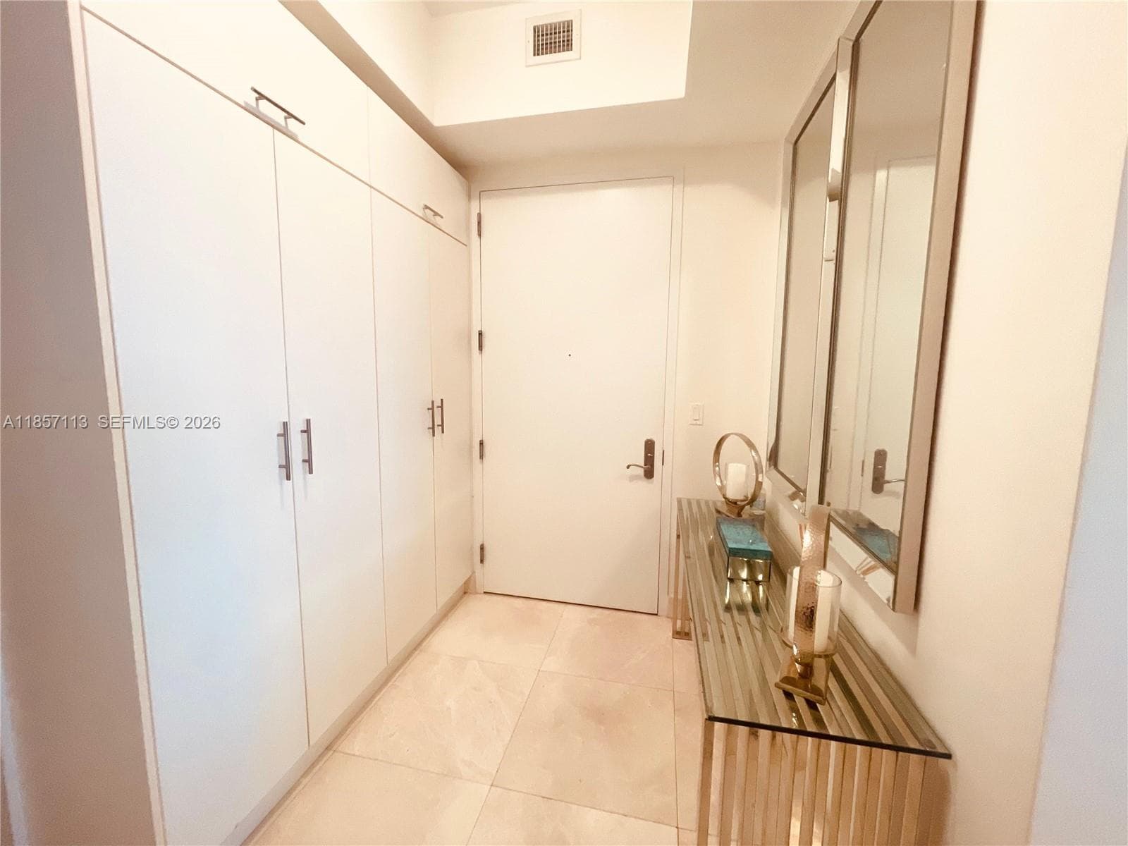 16001 Collins Ave 1402 photo 4