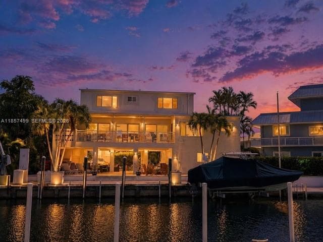 122 Court Contessa 5