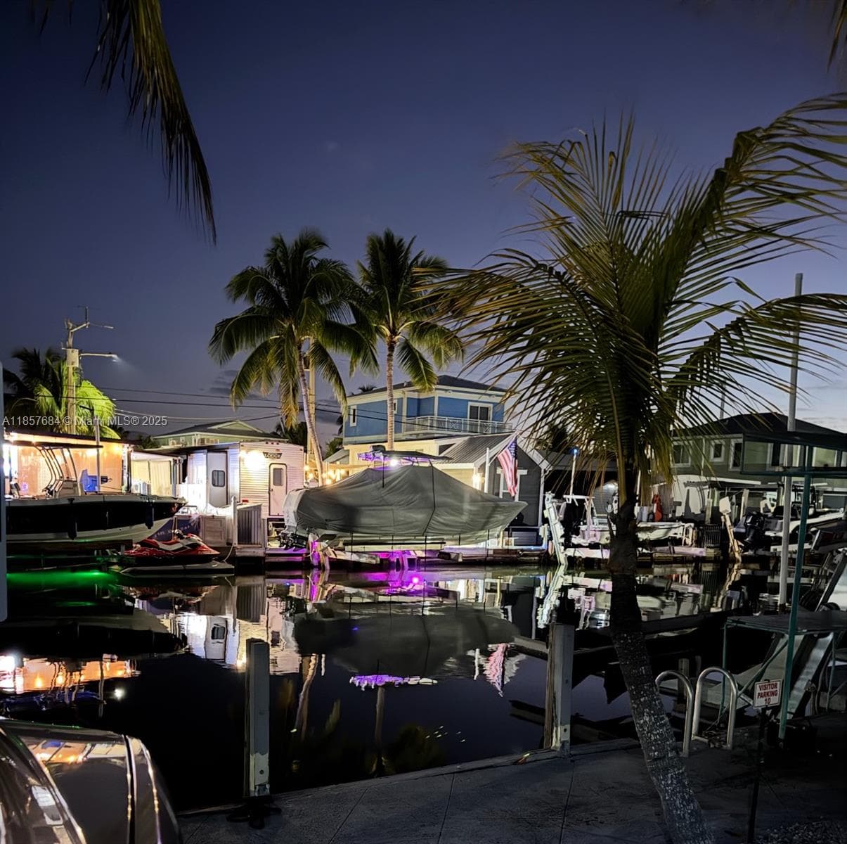 325 Calusa St 302 5