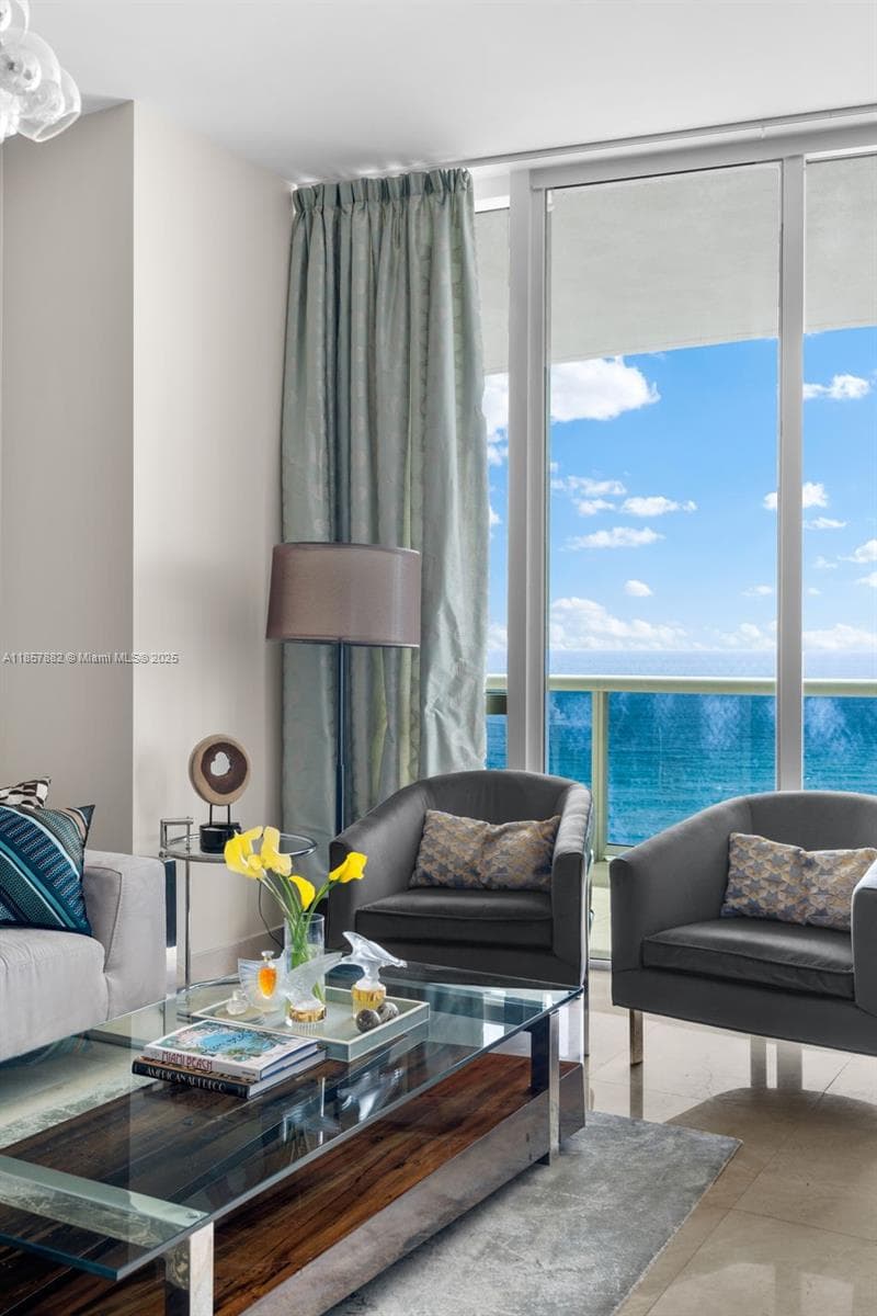 16001 Collins Ave 907 photo 9