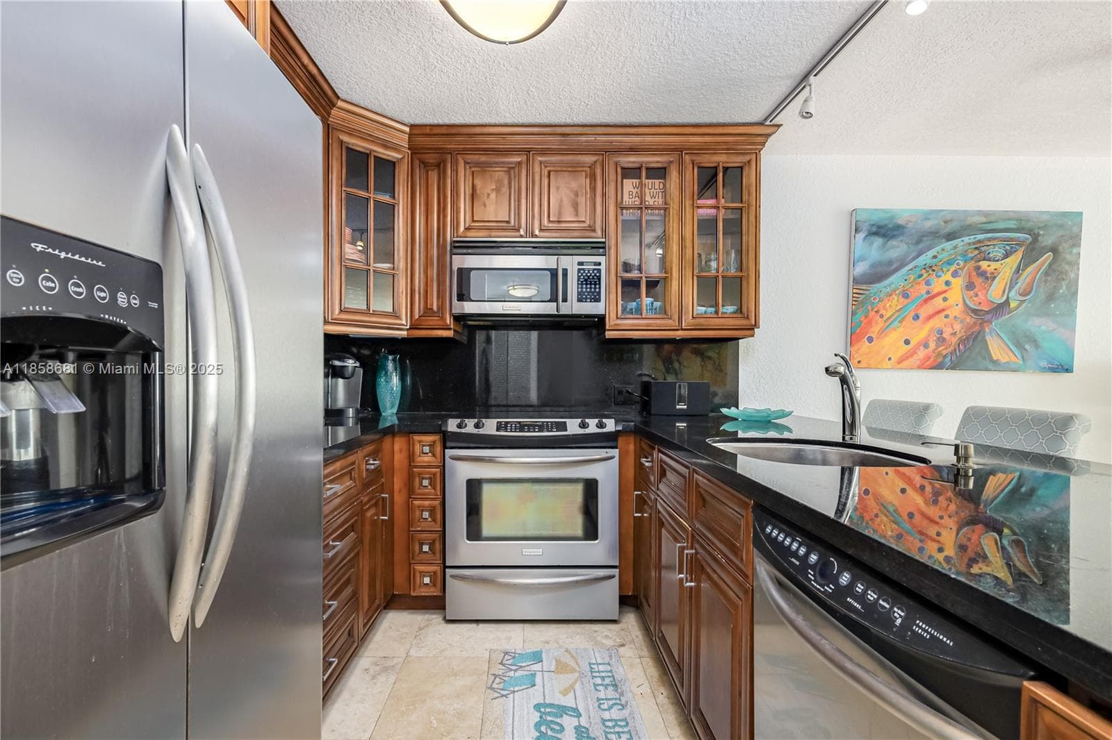 345 Ocean Dr 211 photo 9