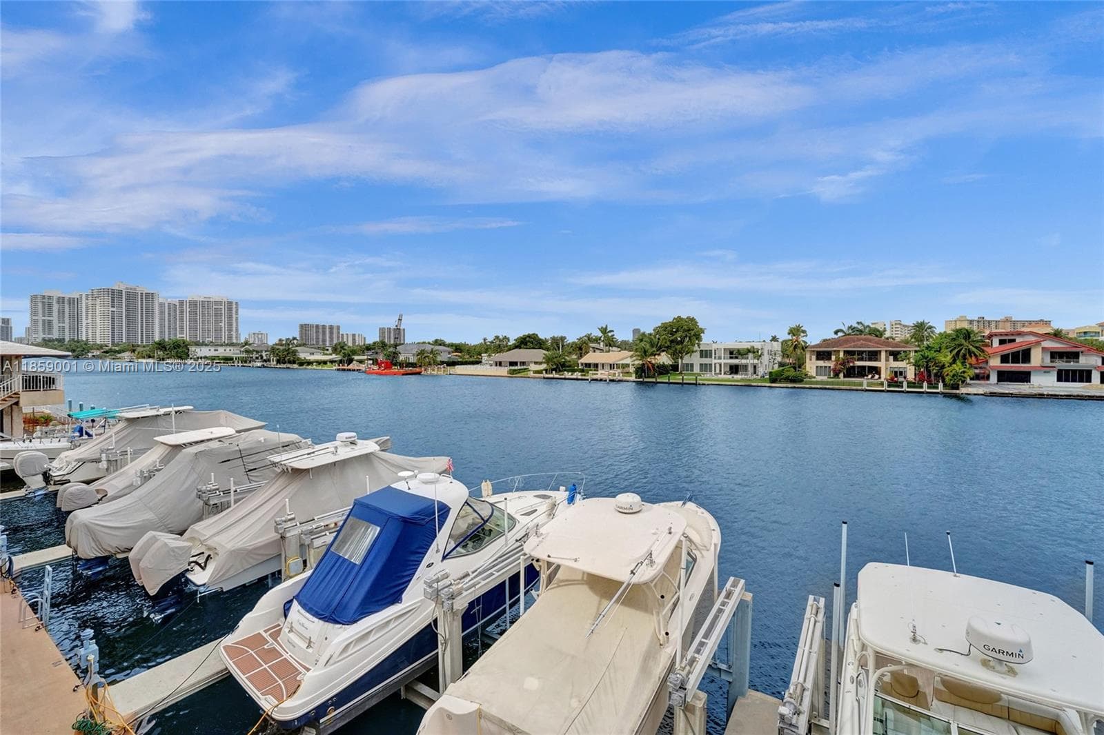1965 Ocean Dr 7K photo 2
