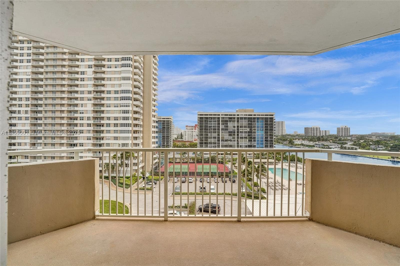 1965 Ocean Dr 7K photo 24