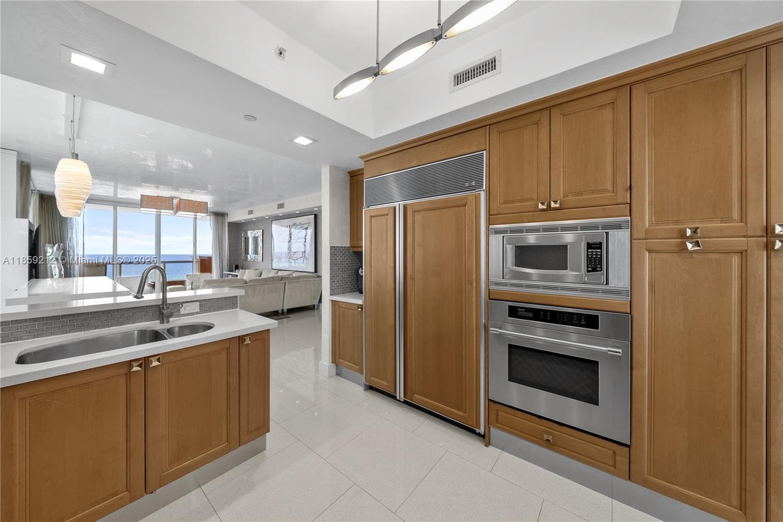 17875 Collins Ave 801 photo 25