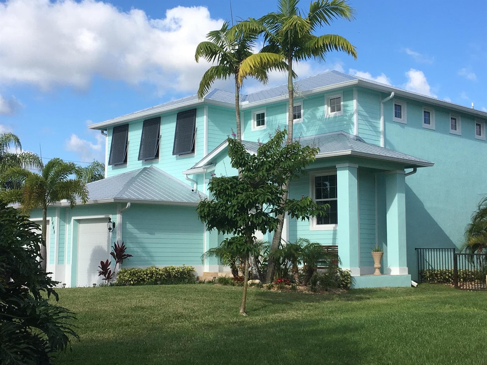 1468 SW Peninsula Lane 2