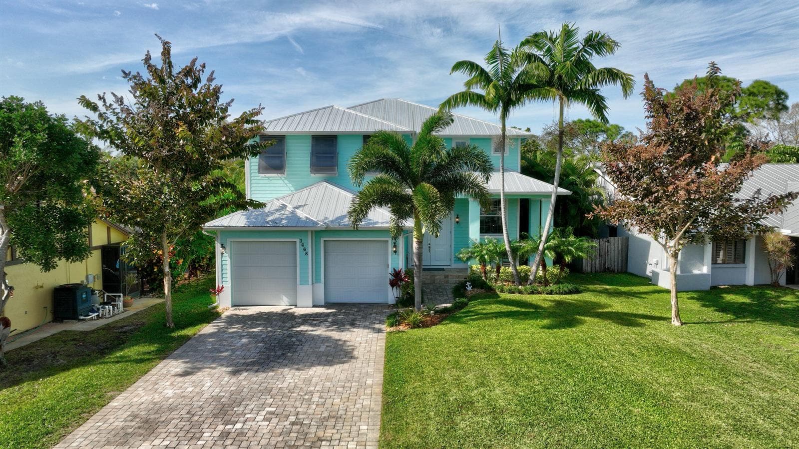 1468 SW Peninsula Lane 1