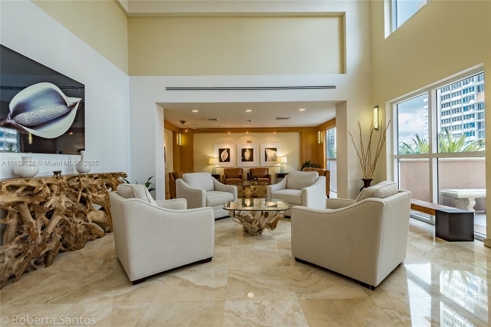 2080 Ocean Dr 2