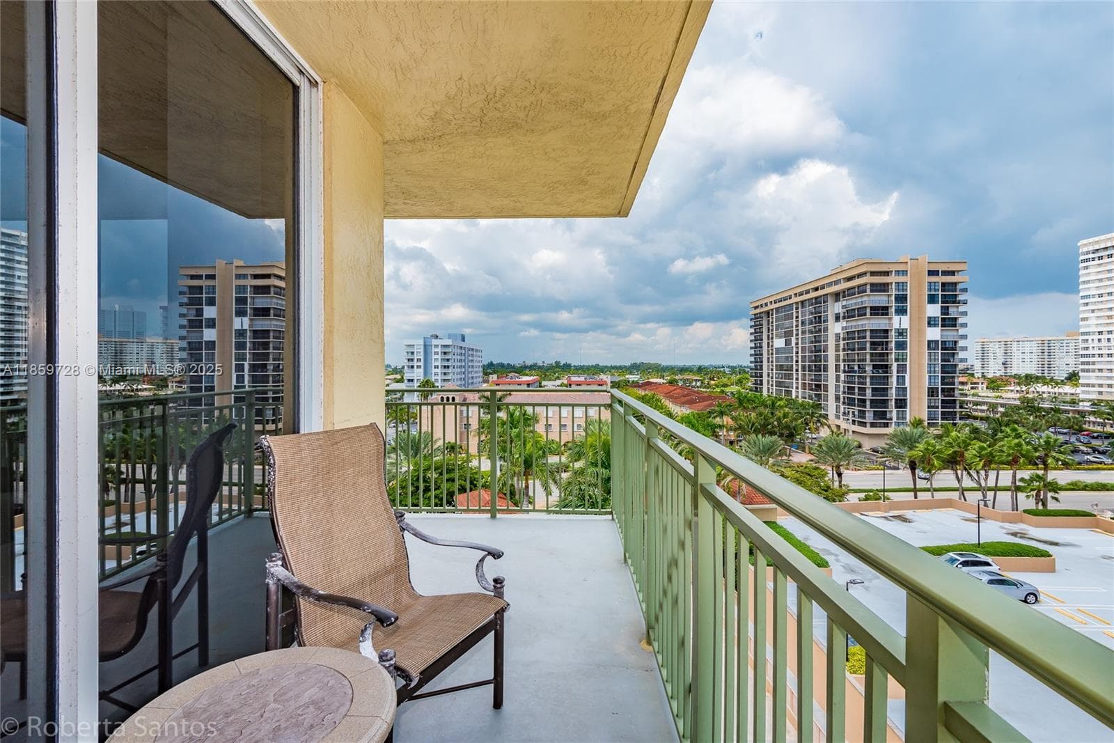 2080 Ocean Dr 602 photo 6