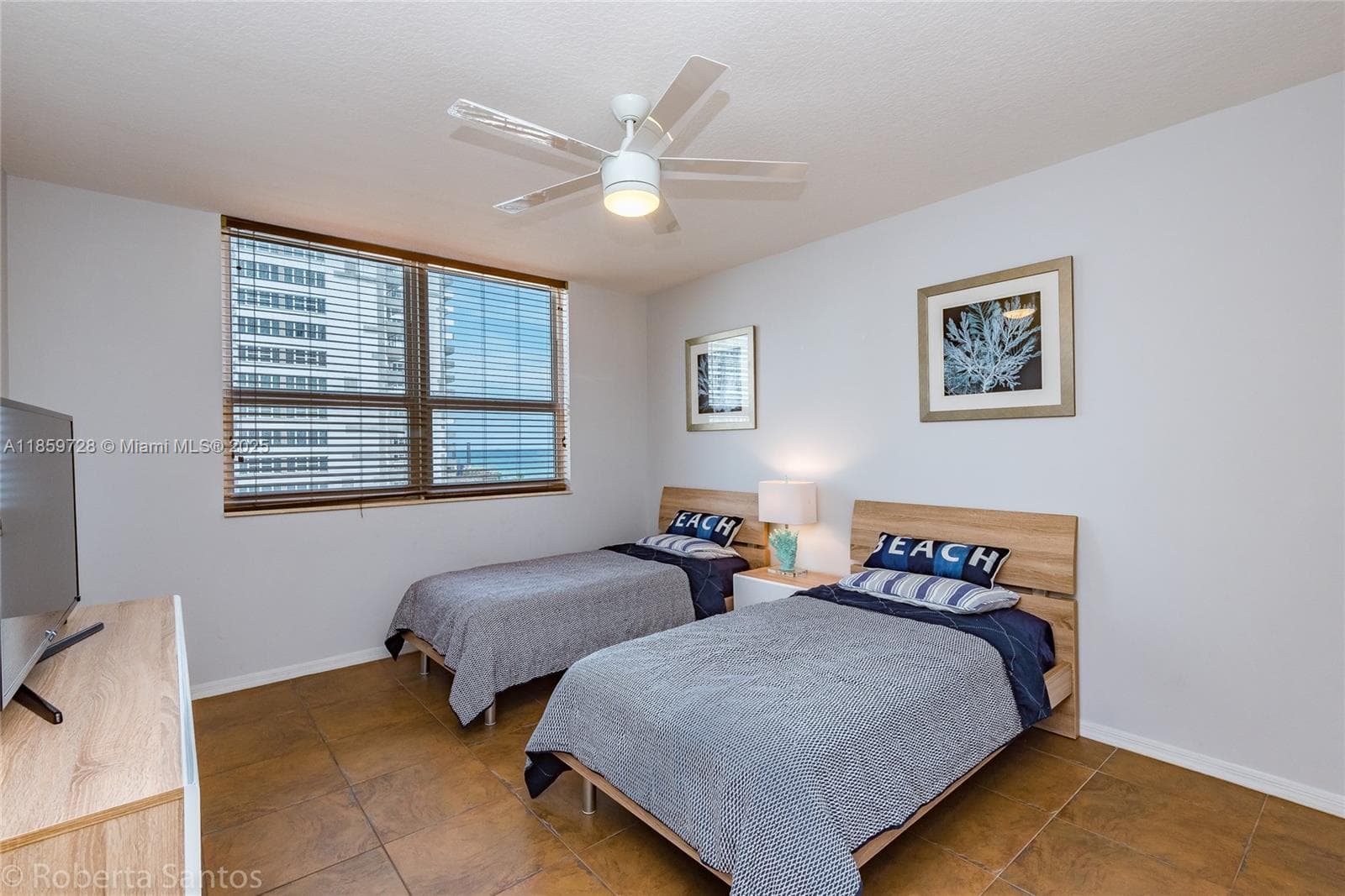 2080 S Ocean Dr 602 photo 21
