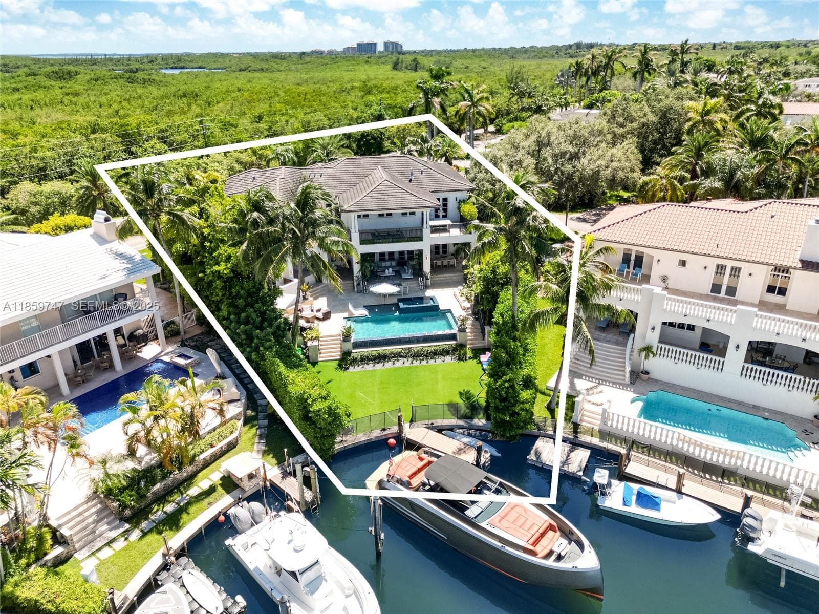 701 Bella Vista Ave 2