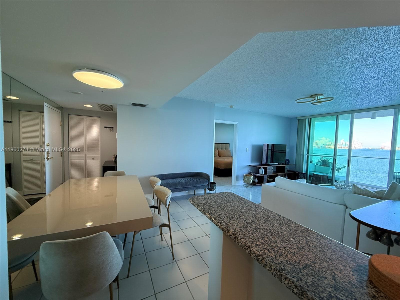 800 Claughton Island Dr 703 photo 1