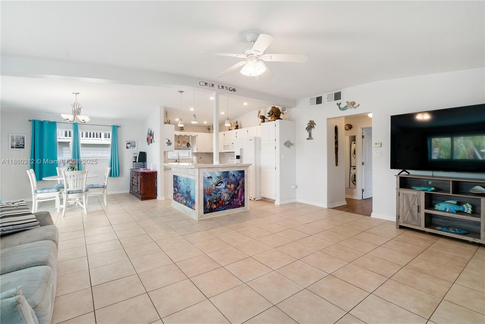 1210 Cactus St photo 8