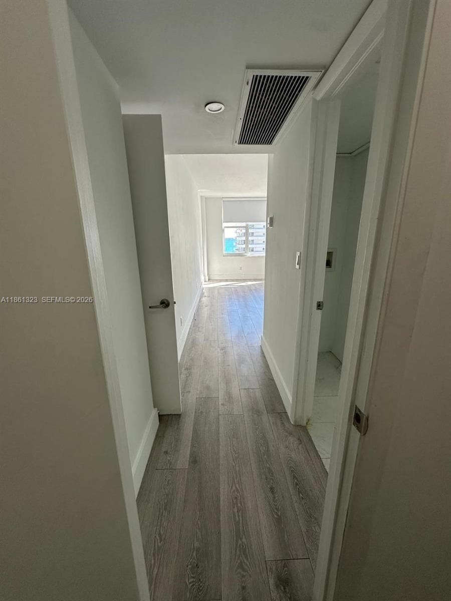 5600 Collins Ave 11W photo 5