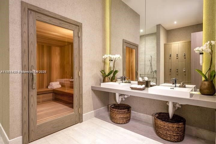 4111 Ocean Dr 1801 photo 13