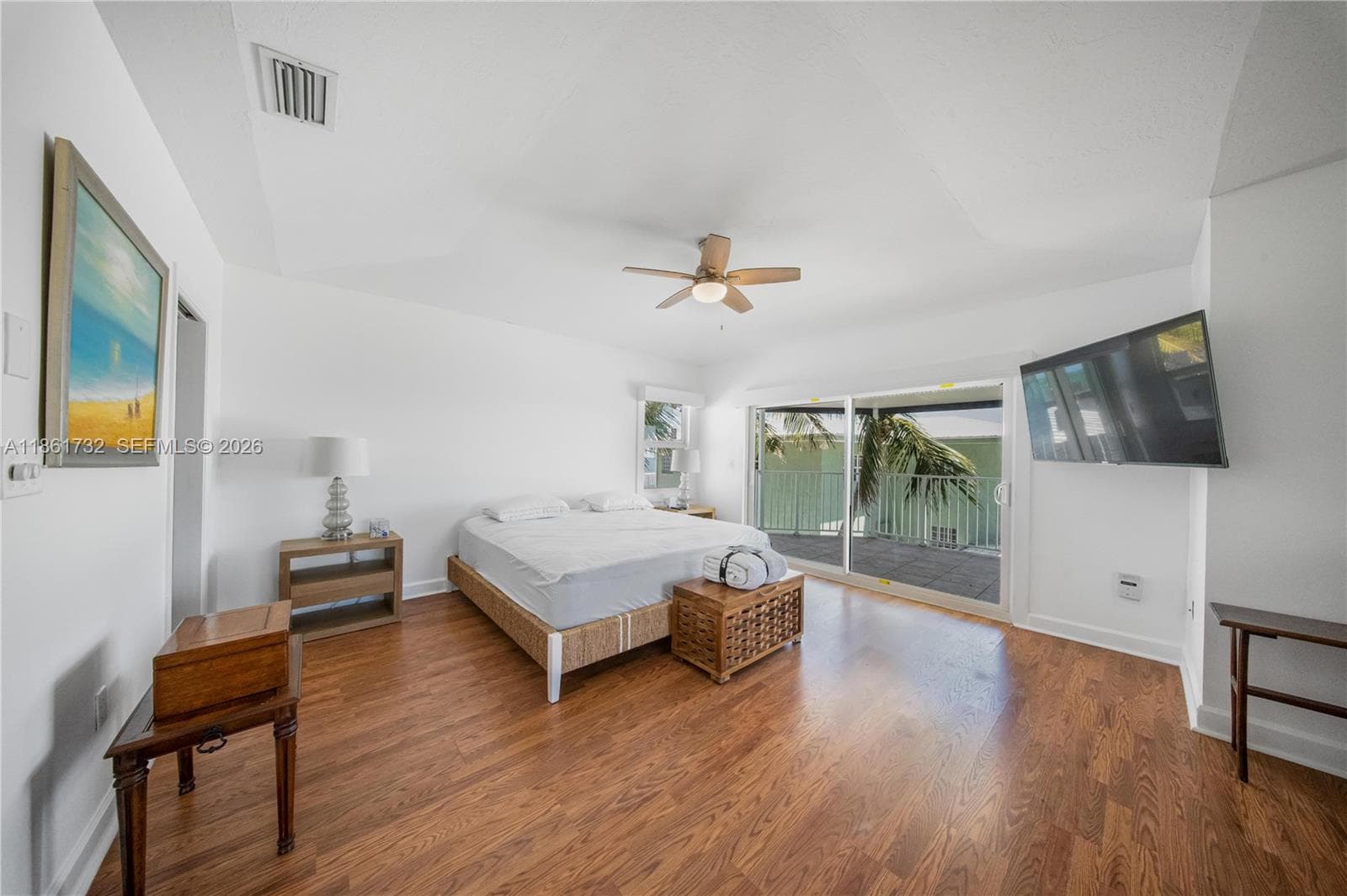 316 Dr photo 14