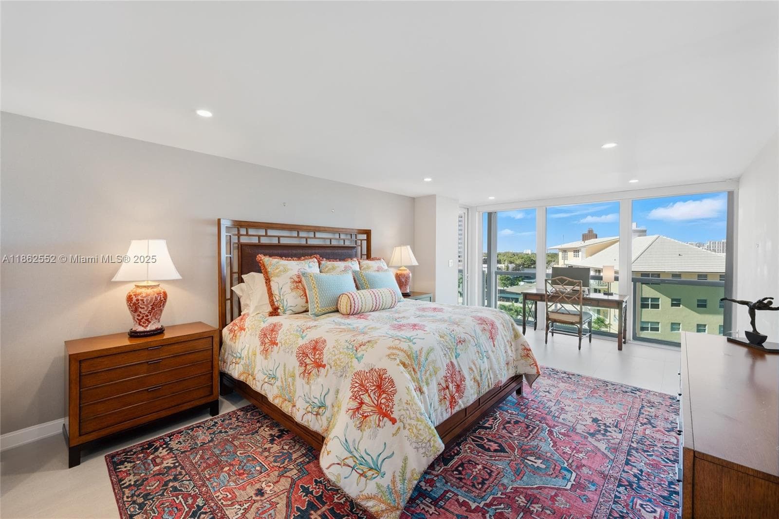 2100 Ocean Ln 506 photo 23