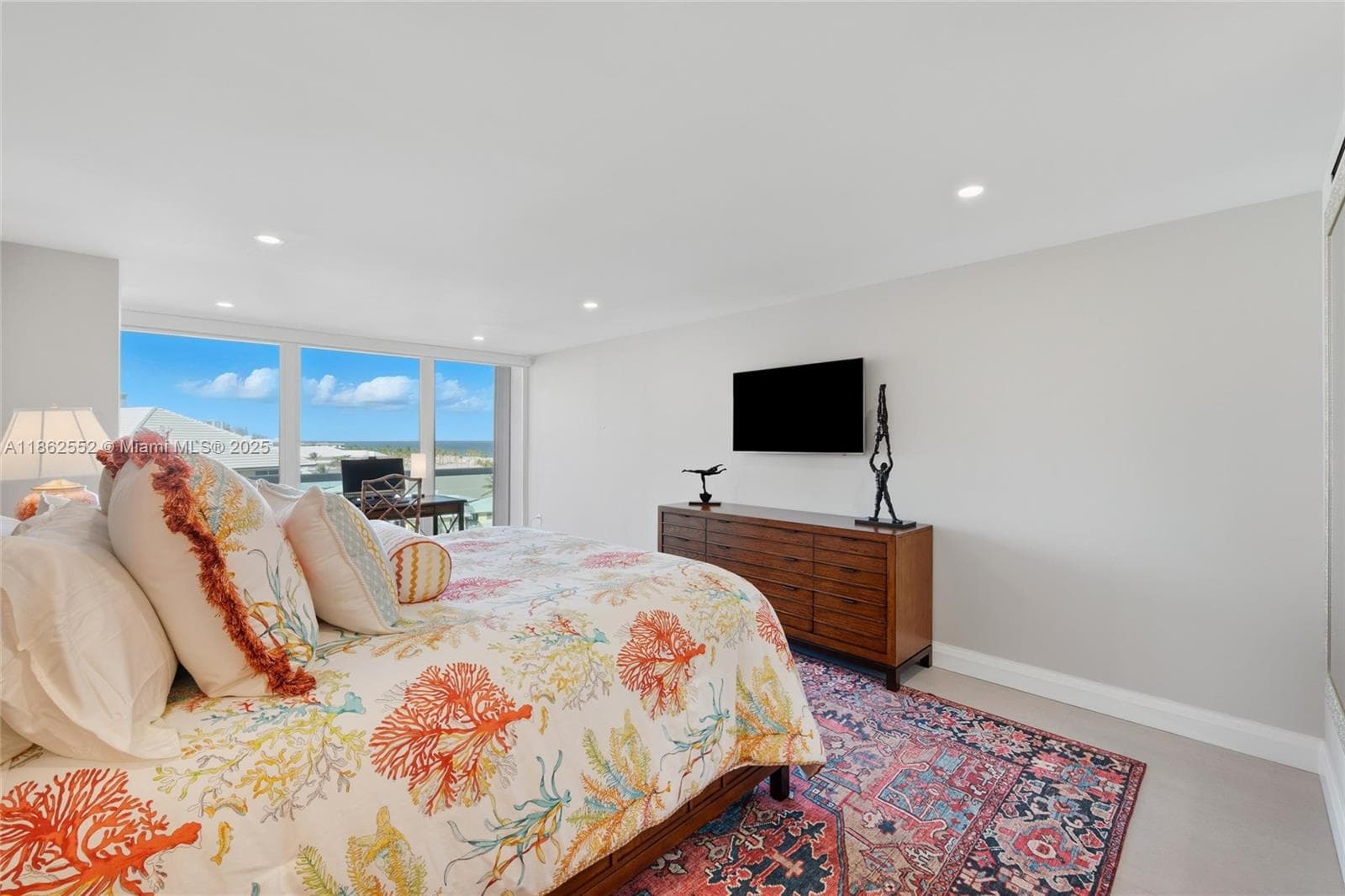 2100 Ocean Ln 506 photo 22
