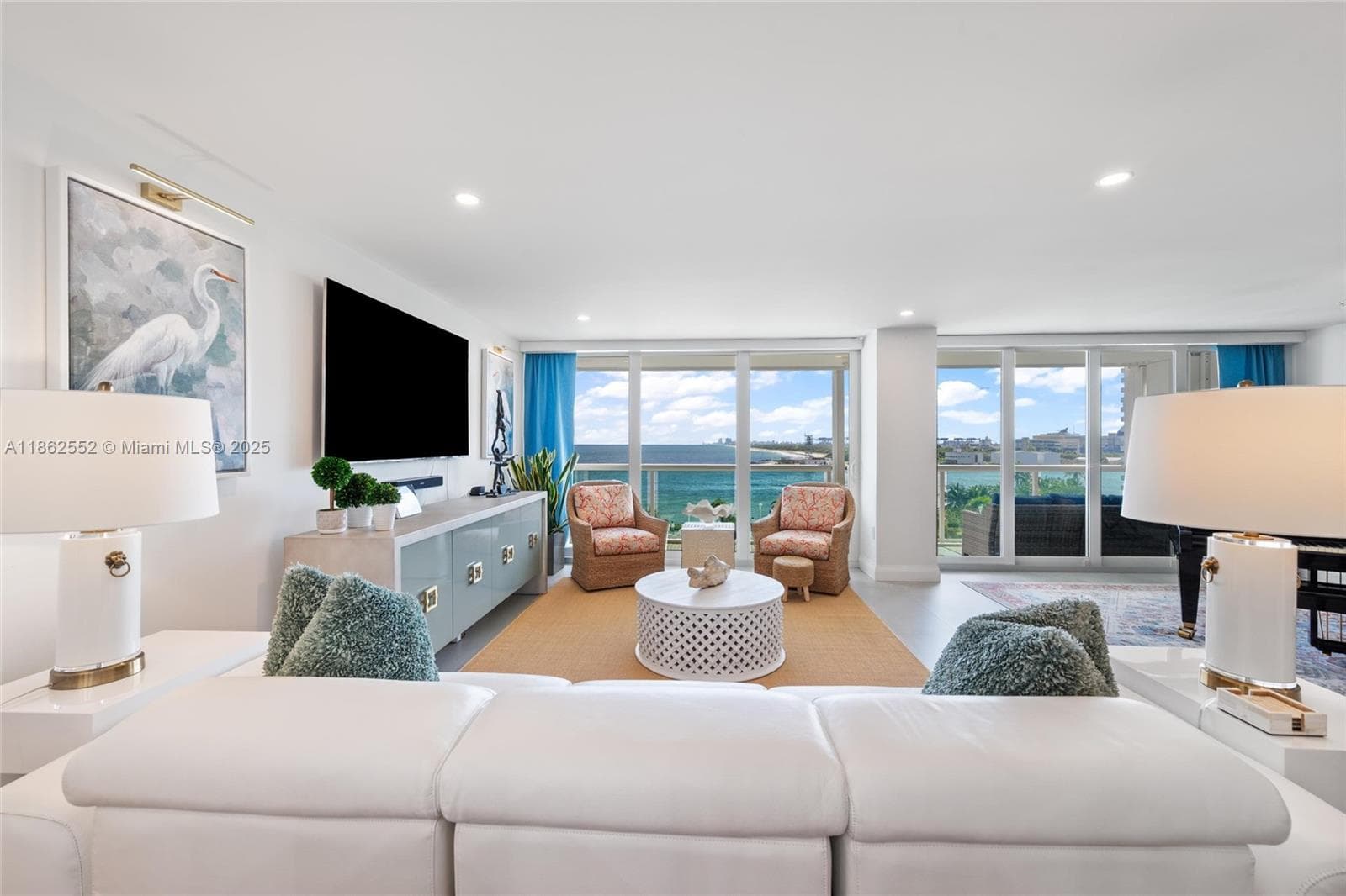 2100 Ocean Ln 4