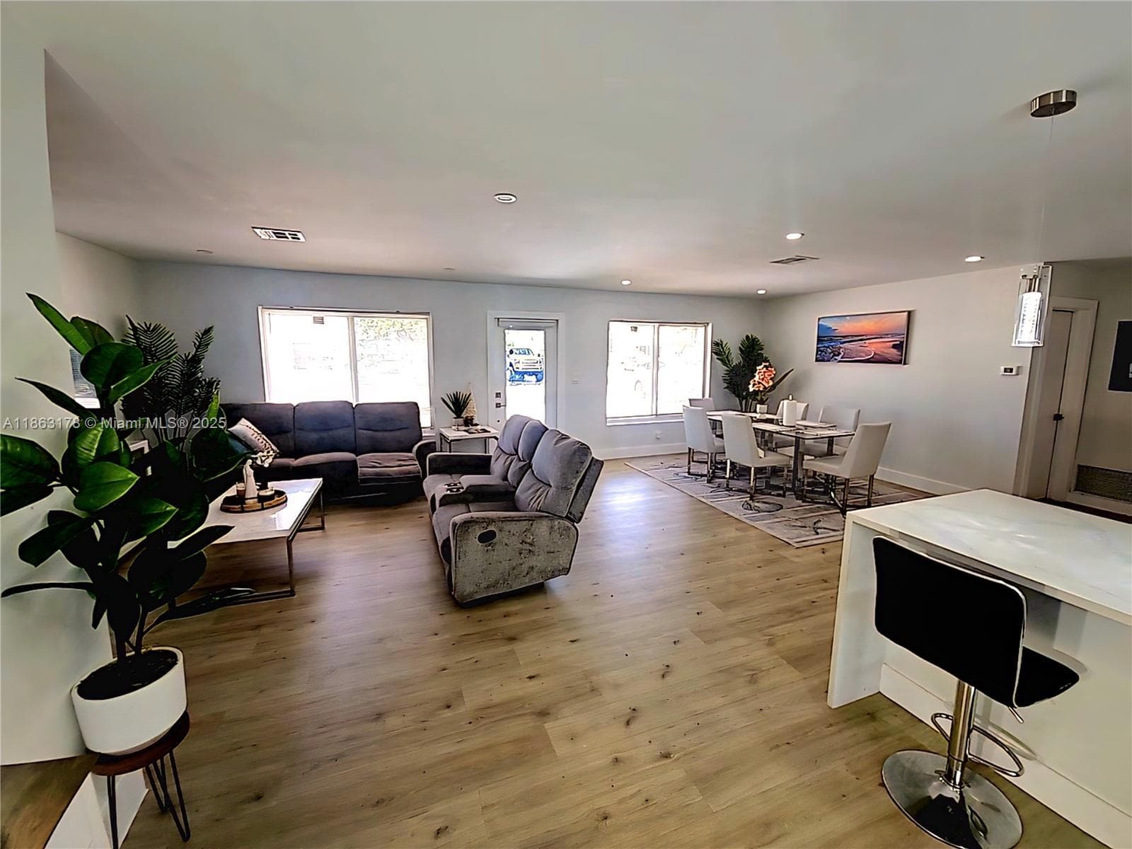 1430 53rd Ct 4