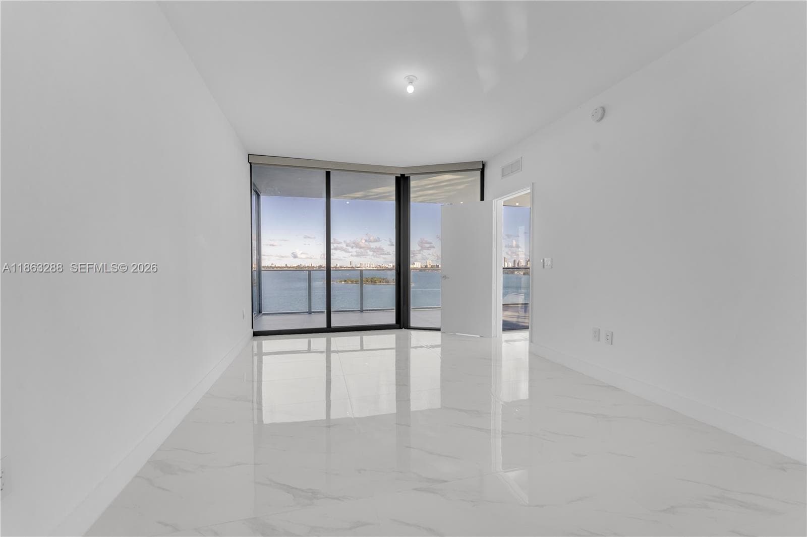 700 24th Street 1407 photo 13