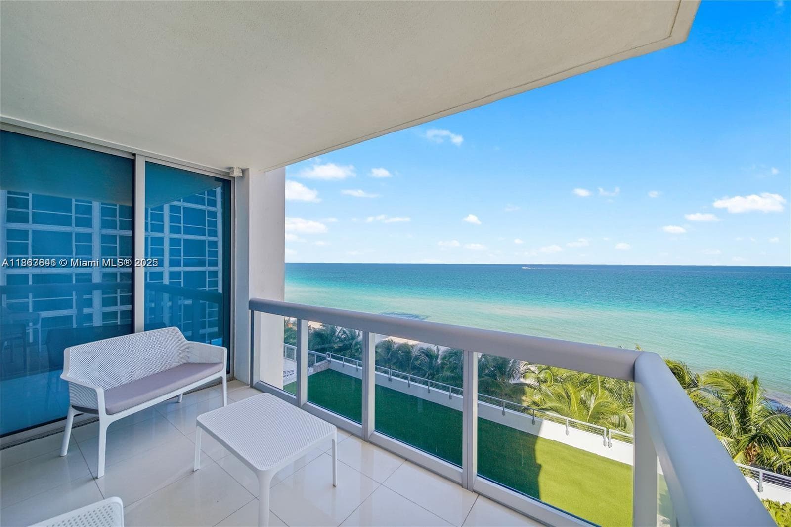 6899 Collins Ave 808 photo 3
