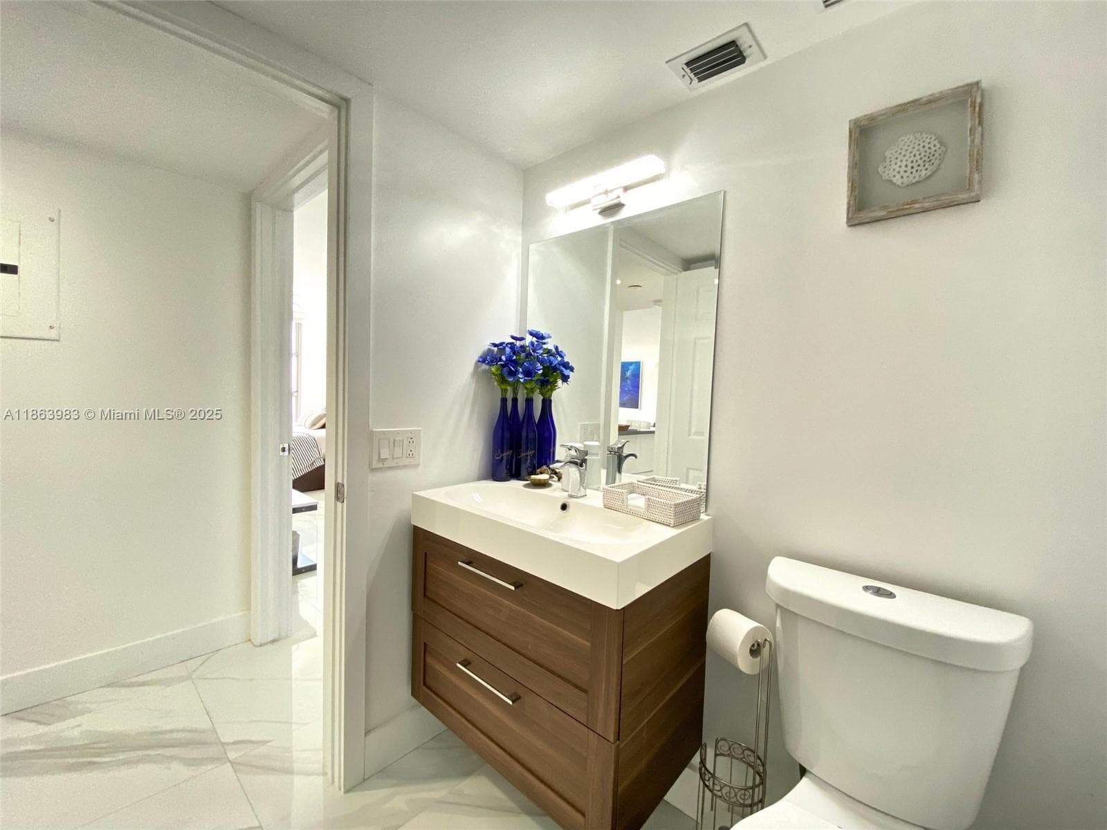 3530 Mystic Pointe Dr 3014 photo 20