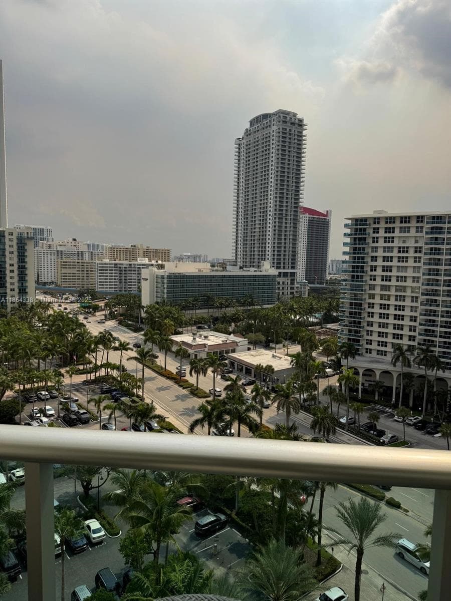 3801 Ocean Dr 14V photo 21