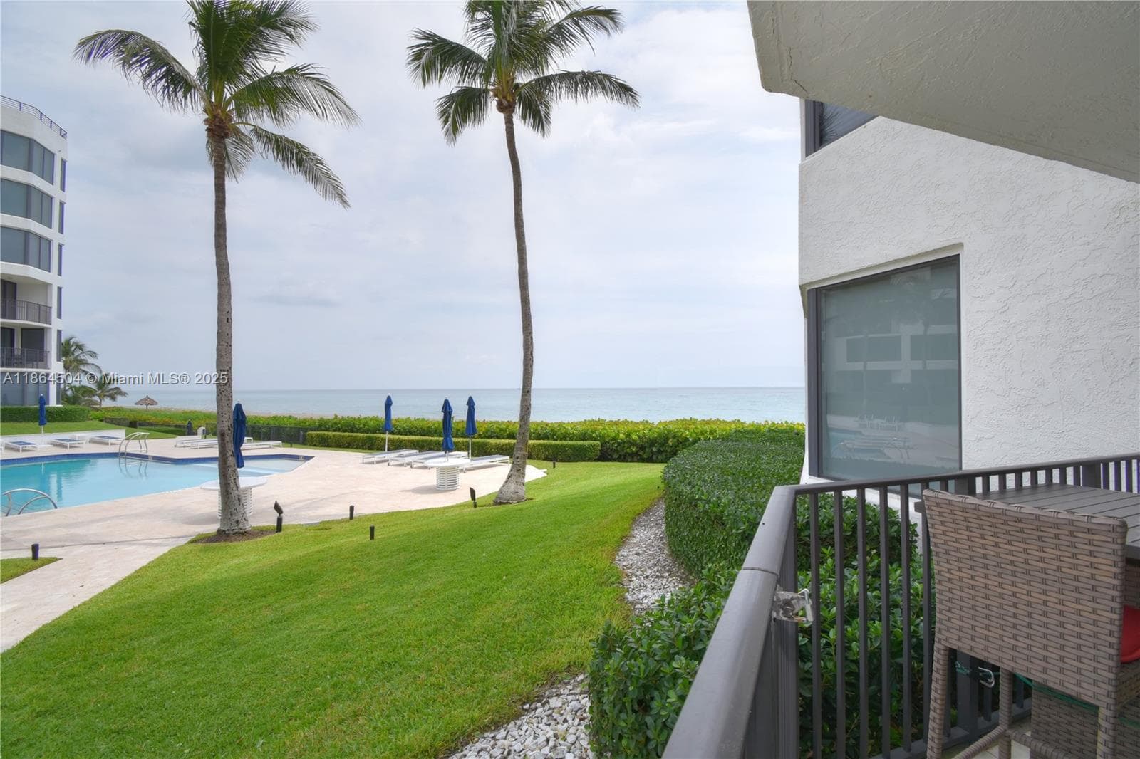 2575 Ocean Blvd 105S photo 25