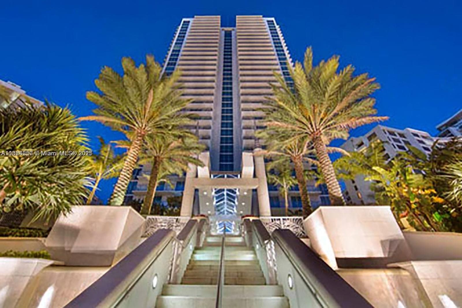 3101 Ocean Dr 2