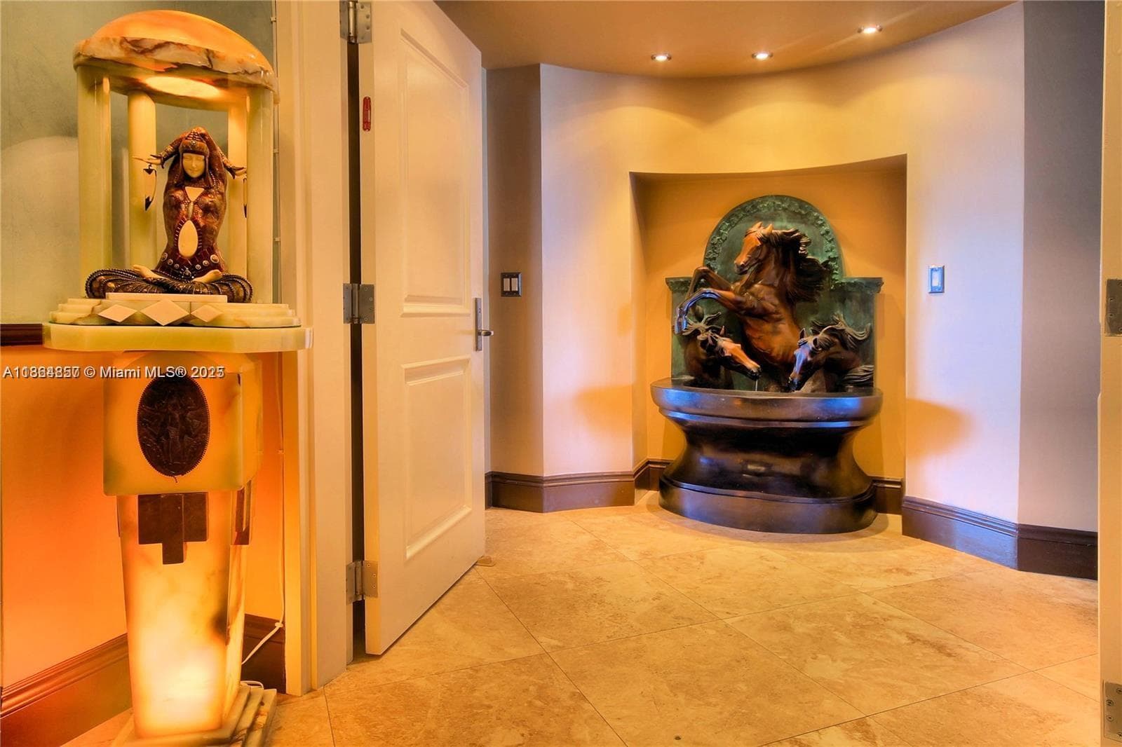3101 Ocean Dr 4