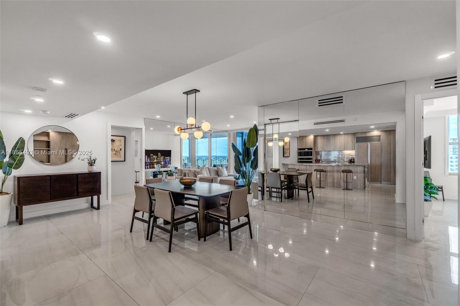 1500 Ocean Drive 4
