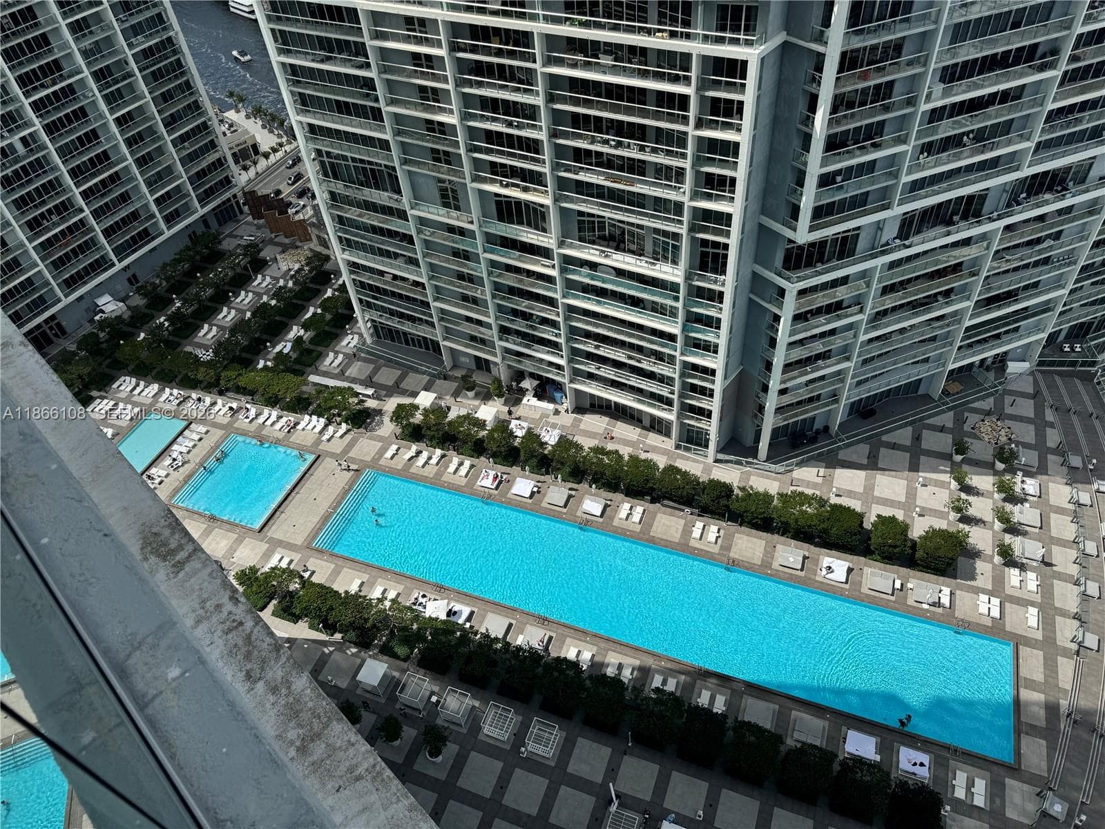 495 Brickell Ave 3504 photo 13