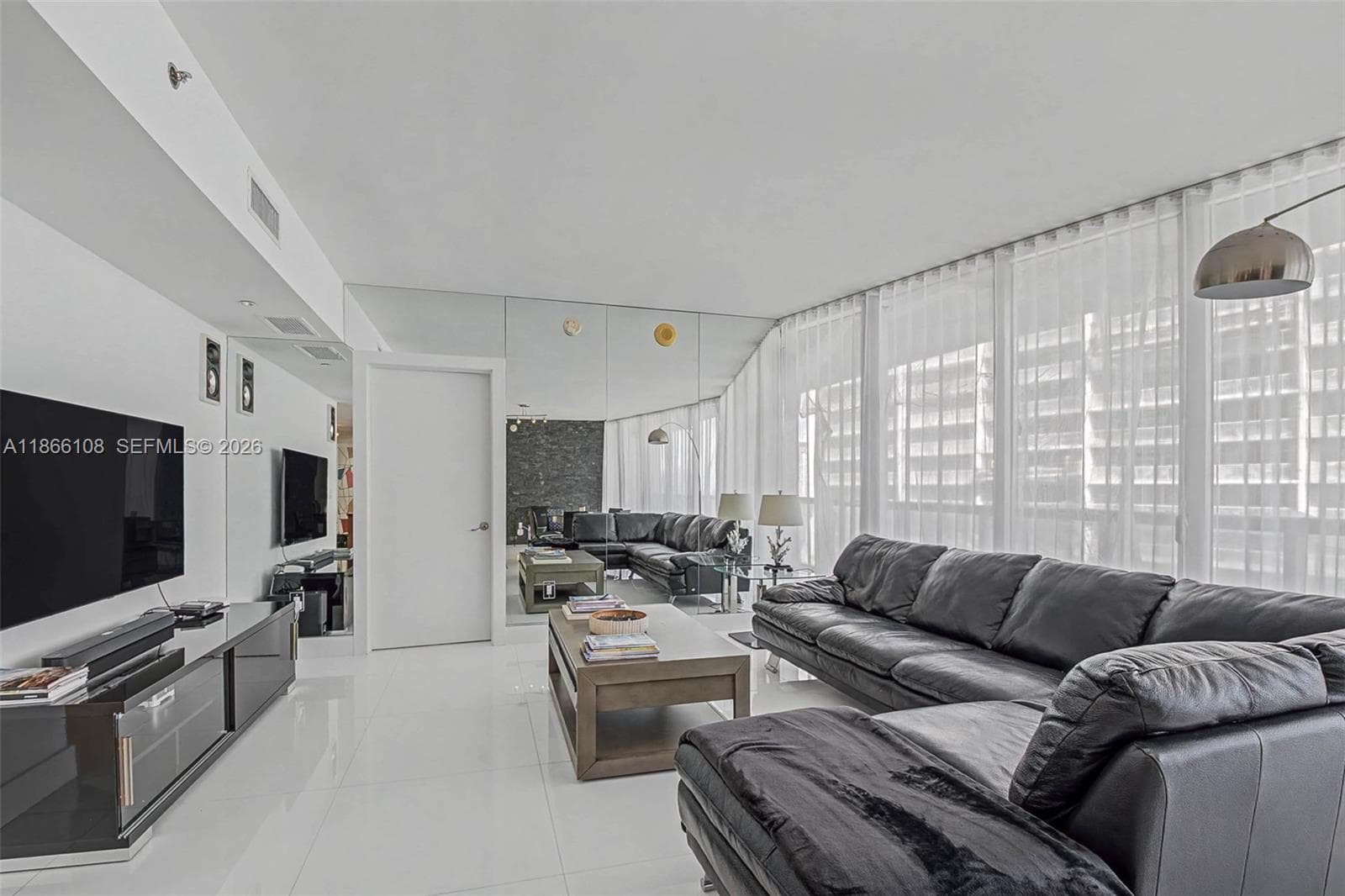 495 Brickell Ave 3504 photo 19