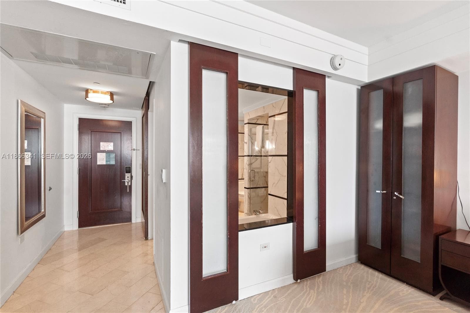 4391 Collins Ave 803 photo 18