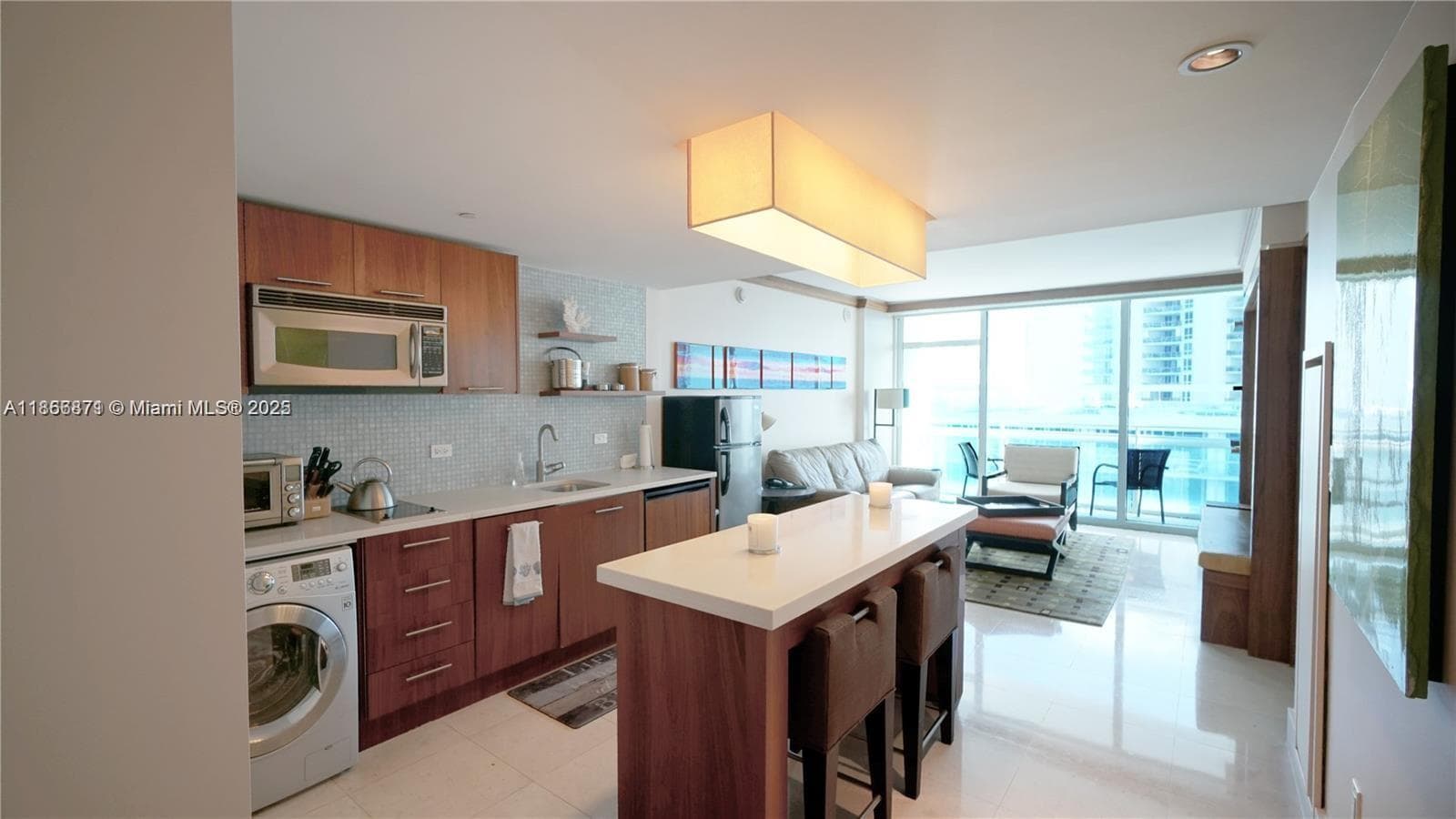 6801 Collins Ave 710 photo 6