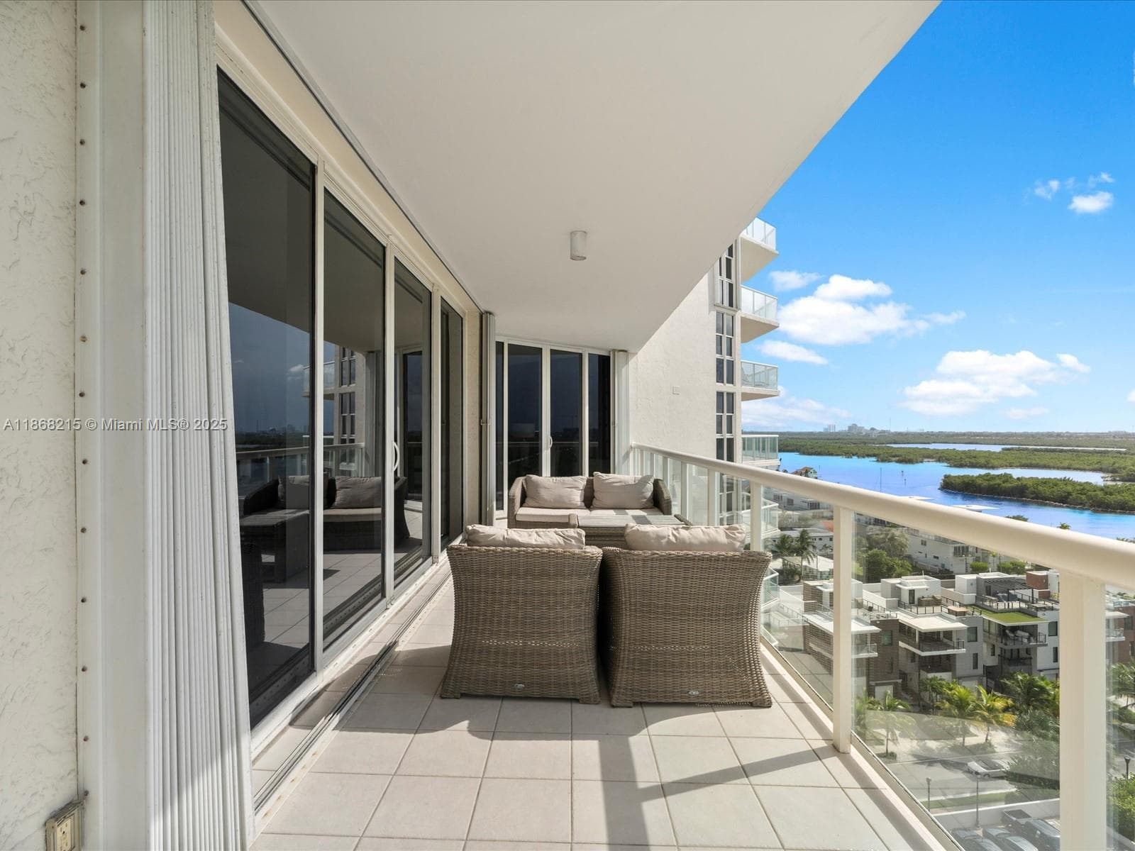 6001 Ocean Dr 1203 photo 24