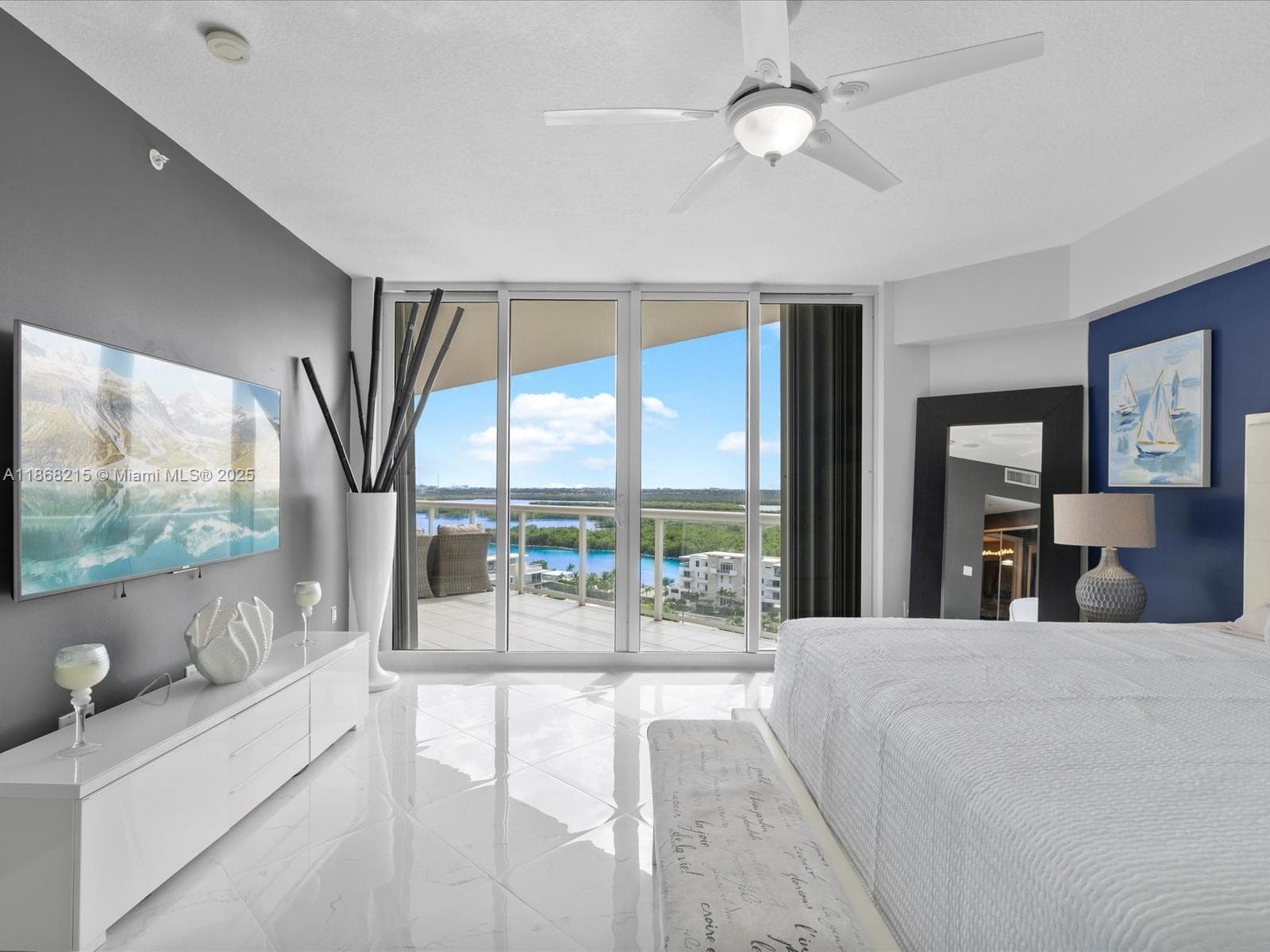 6001 Ocean Dr 1203 photo 14