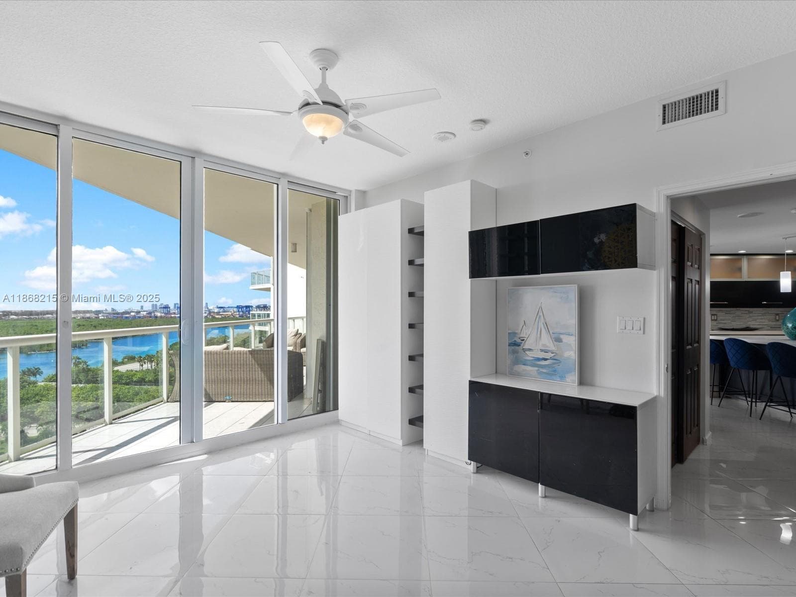 6001 Ocean Dr 1203 photo 18