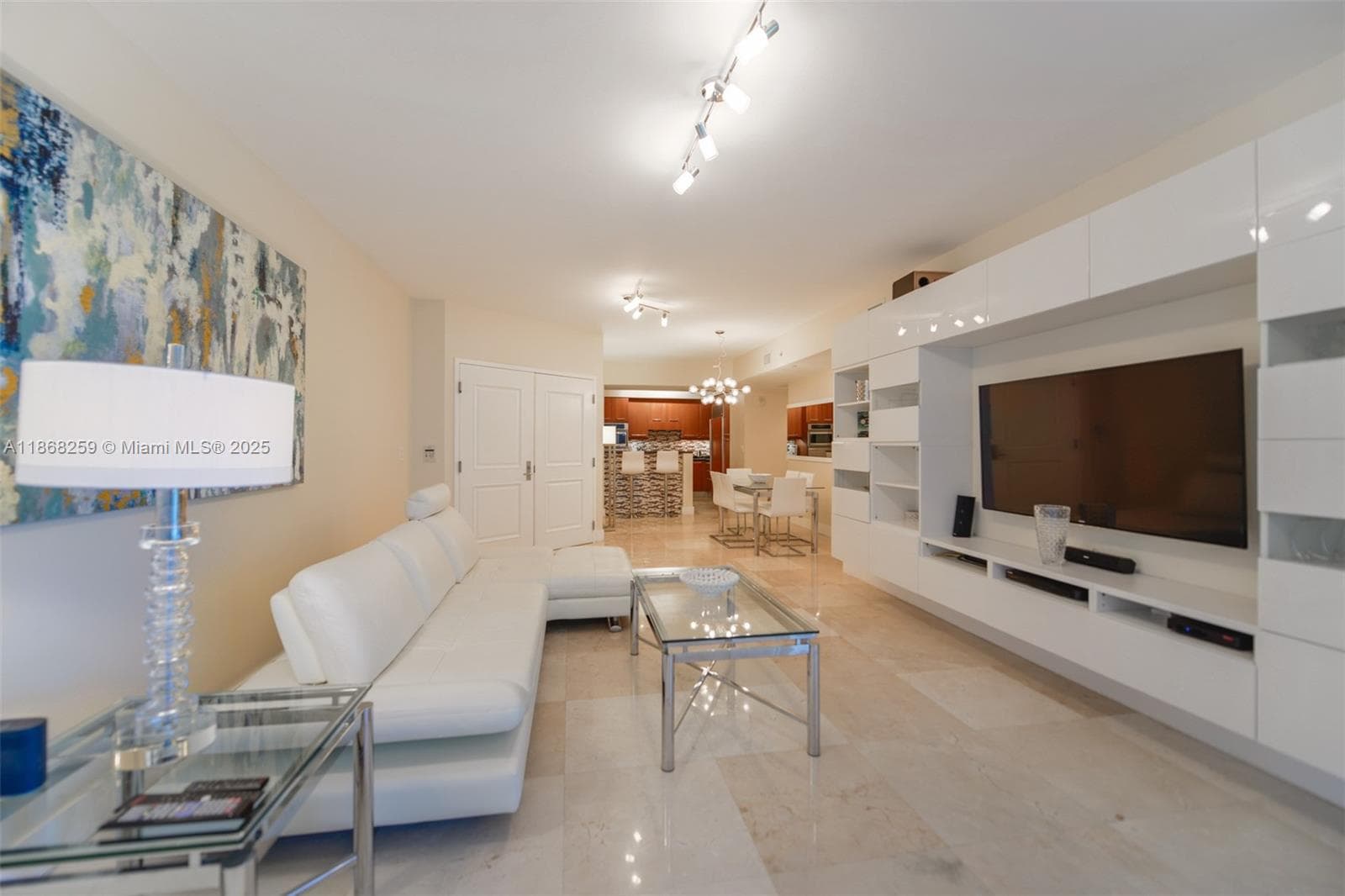 3101 Ocean Dr 404 photo 8