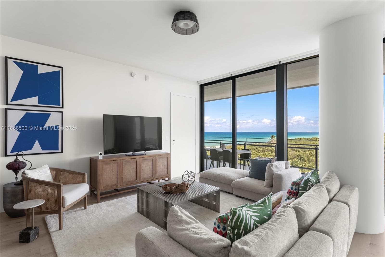 8701 Collins Ave 604 photo 12
