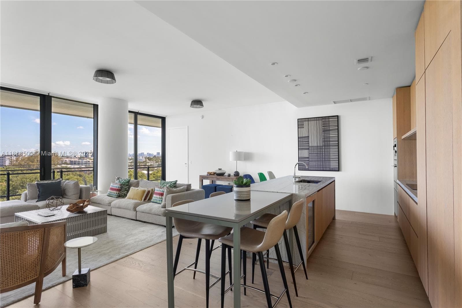 8701 Collins Ave 604 photo 8