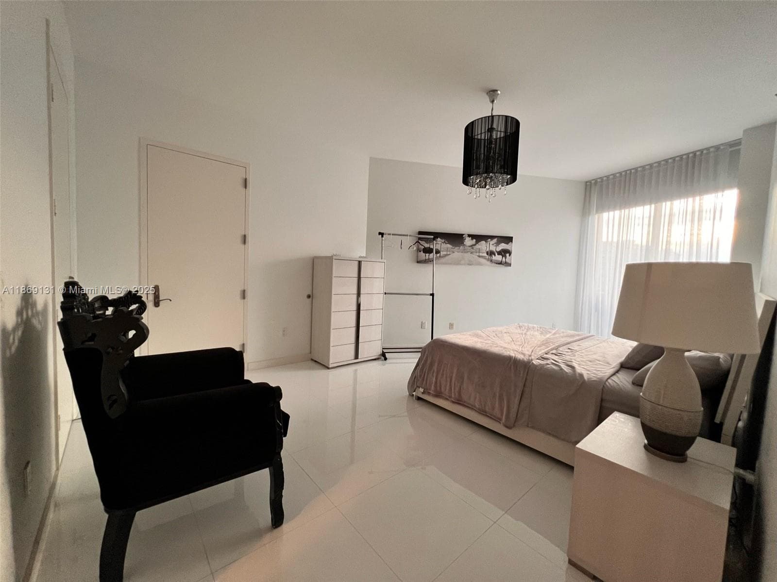 15811 Collins Ave 605 photo 17