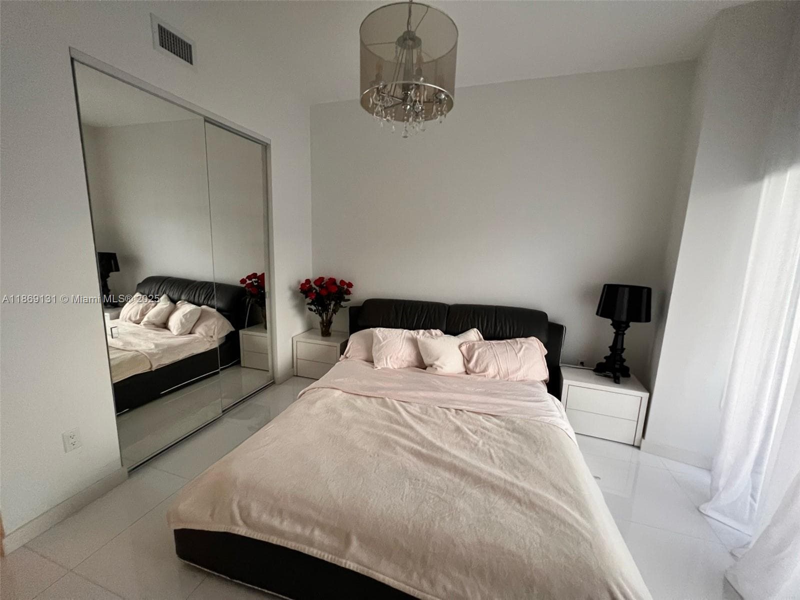 15811 Collins Ave 605 photo 19
